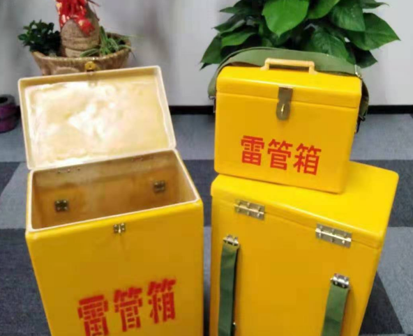 黄埔玻璃钢雷管箱有哪些特点