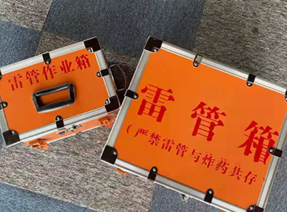 黄埔雷管箱材质与规格技术规范
